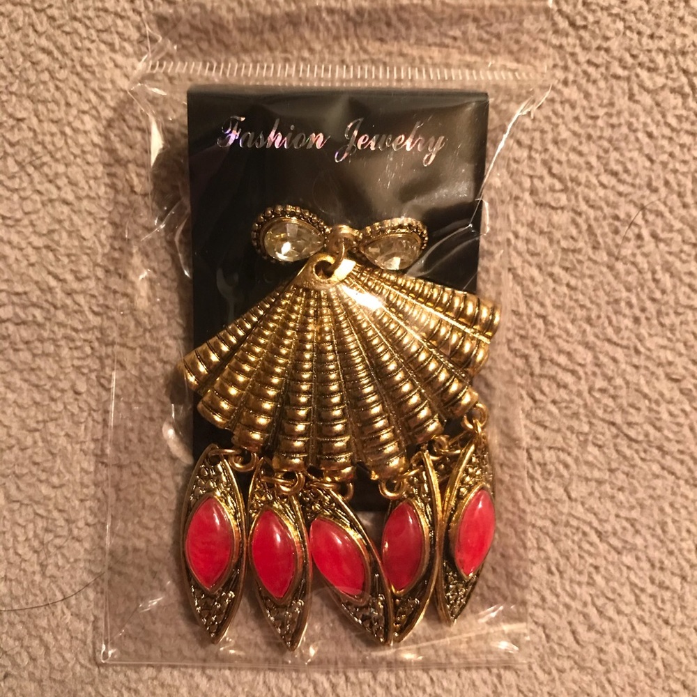 Fashion earrings